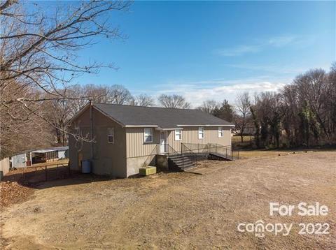 206 Pinhook Loop, Gastonia, NC 28056 photo 1