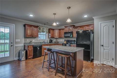 568 E Old Limestone Rd, York, SC 29745 photo 10