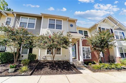 772 Shellstone Pl, Fort Mill, SC 29708 photo 2