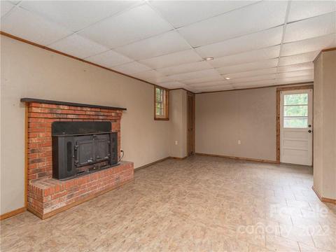 243 Camelot Dr, Clyde, NC 28721 photo 15