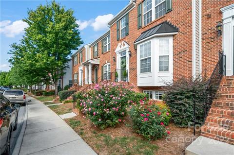 20559 Harbor View Dr, Cornelius, NC 28031 photo 3