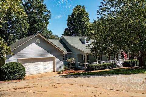 3933 3945 Shakespeare Dr, Hickory, NC 28601 photo 40