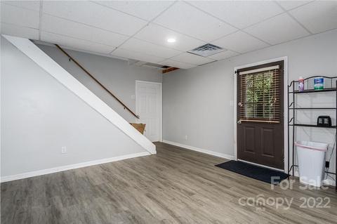 3933 3945 Shakespeare Dr, Hickory, NC 28601 photo 23