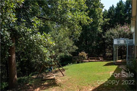 3933 3945 Shakespeare Dr, Hickory, NC 28601 photo 38
