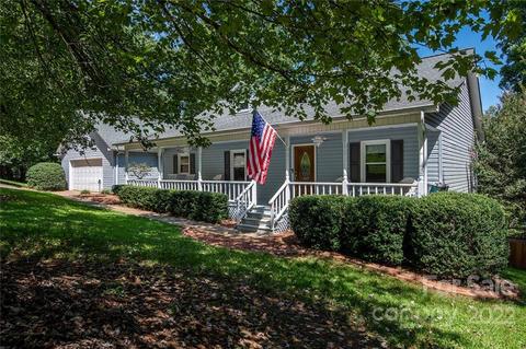3933 3945 Shakespeare Dr, Hickory, NC 28601 photo 43