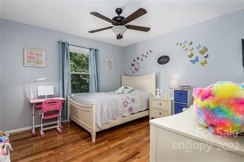 3933 3945 Shakespeare Dr, Hickory, NC 28601 photo 20
