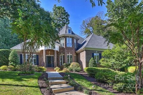 1121 Hudson Pl, Davidson, NC 28036 photo 5