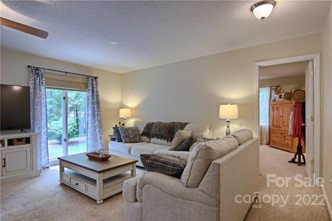 135 E Laurel Ln E, Etowah, NC 28729 photo 11