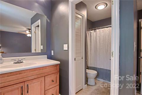 135 E Laurel Ln E, Etowah, NC 28729 photo 31