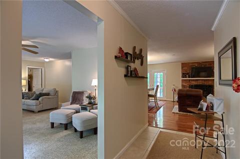 135 E Laurel Ln E, Etowah, NC 28729 photo 6
