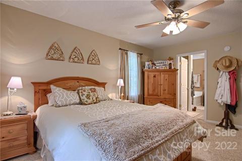135 E Laurel Ln E, Etowah, NC 28729 photo 23