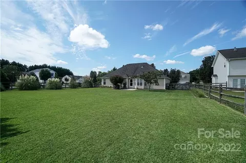 2000 Proverbs Ct, Monroe, NC 28110 photo 4