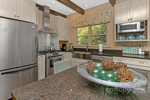 9390 E Fork Rd, Brevard, NC 28712 photo 12