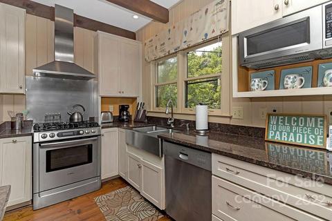 9390 E Fork Rd, Brevard, NC 28712 photo 11