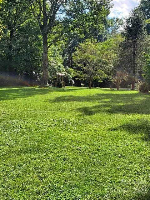 1244 Query Rd, Hiddenite, NC 28636 photo 38