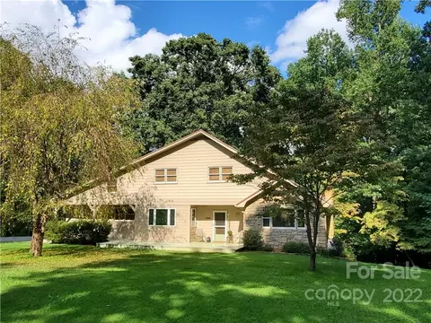 1244 Query Rd, Hiddenite, NC 28636 photo 2