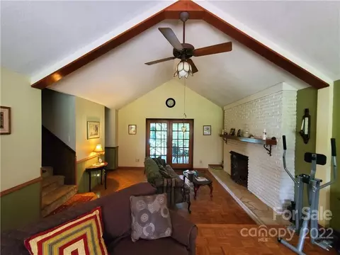 1244 Query Rd, Hiddenite, NC 28636 photo 9