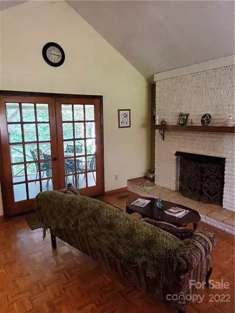 1244 Query Rd, Hiddenite, NC 28636 photo 8