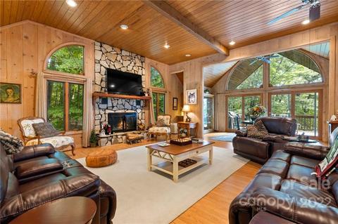 216 Hampton Gap Dr, Mars Hill, NC 28754 photo 9