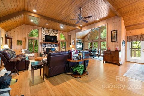 216 Hampton Gap Dr, Mars Hill, NC 28754 photo 7