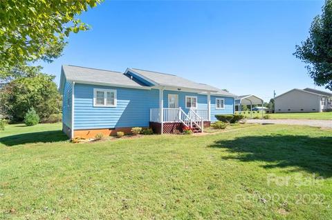 110 Haystack Ln, Olin, NC 28660 photo 4
