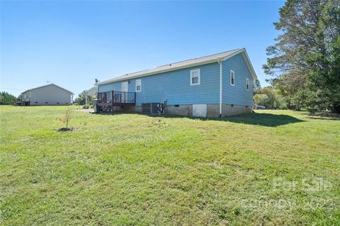 110 Haystack Ln, Olin, NC 28660 photo 5