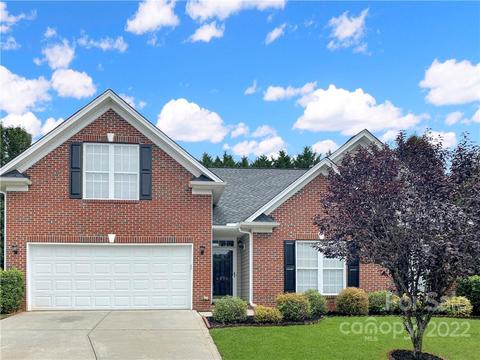6310 Hawks Eye Ct, Fort Mill, SC 29708 photo 1