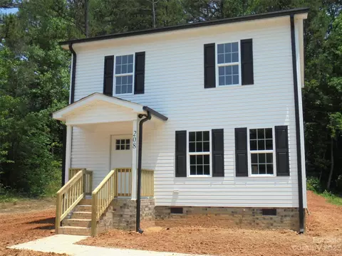 208 Cain St, Spencer, NC 28159