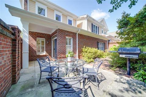 19330 Beaufain St, Cornelius, NC 28031 photo 5