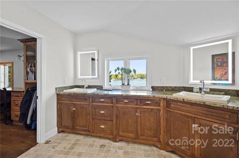 20105 Riverchase Dr, Cornelius, NC 28031 photo 24