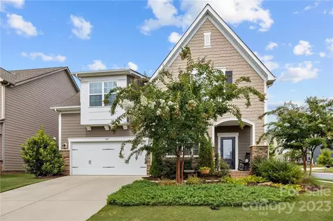 1067 Delridge St, Waxhaw, NC 28173
