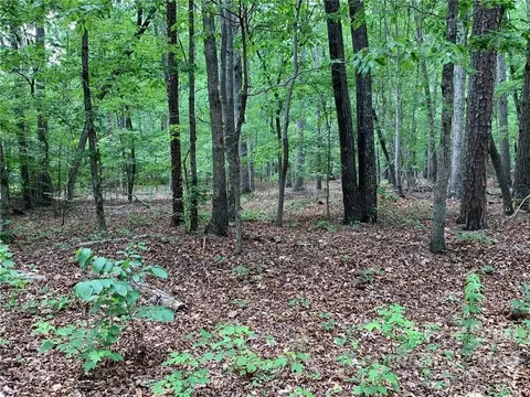 000 Catalina Ln, Lincolnton, NC 28092