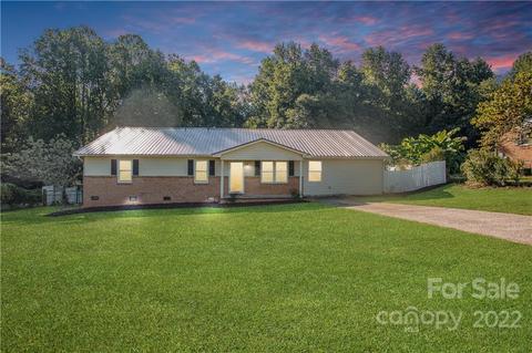 577 Causby Rd, Morganton, NC 28655 photo 1