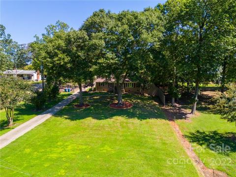 4801 Fairbluff Rd, Concord, NC 28025 photo 4