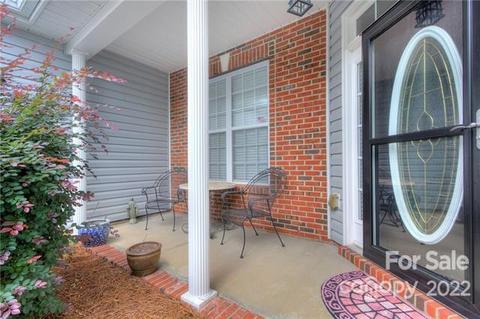 280 Garnet Ct, Fort Mill, SC 29708 photo 3