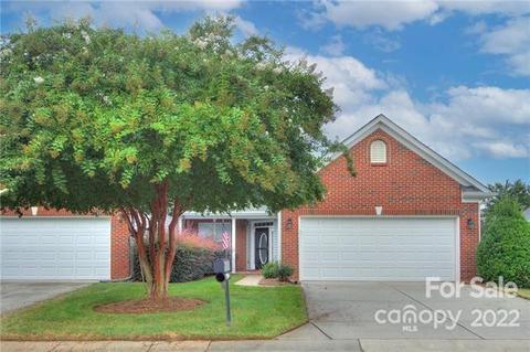 280 Garnet Ct, Fort Mill, SC 29708 photo 1