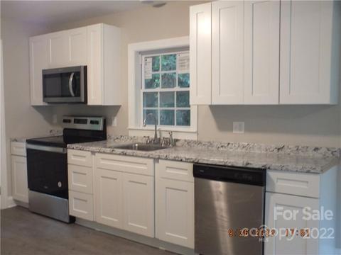 104 N Jackson Rd, Lancaster, SC 29720 photo 3
