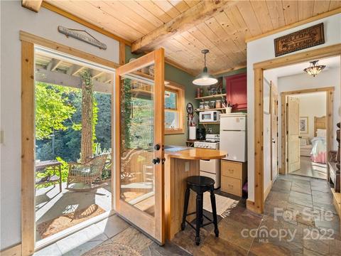 9432 E Fork Rd, Brevard, NC 28712 photo 8