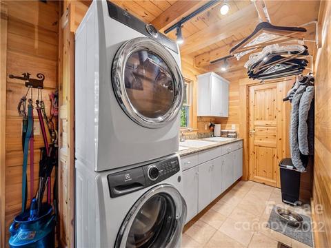 421 Fox Tower Rd, Brevard, NC 28712 photo 31