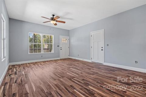 253 Eagle Creek Rd, Clover, SC 29710 photo 9