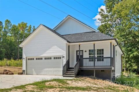 253 Eagle Creek Rd, Clover, SC 29710 photo 2