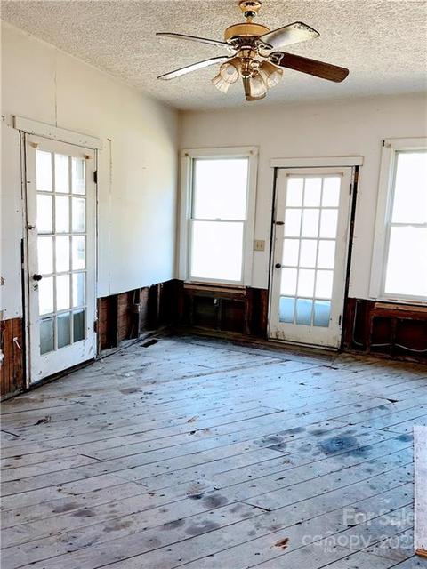 3500 Broad St, Clyde, NC 28721 photo 9