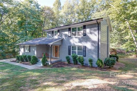 1833 Windsor Dr, Lancaster, SC 29720 photo 4