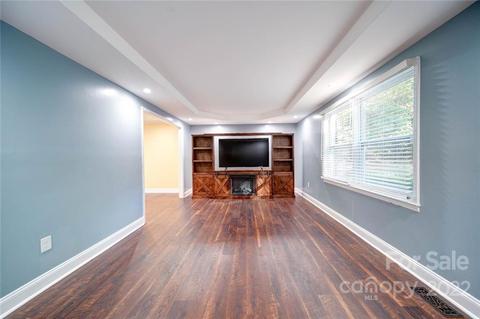 1833 Windsor Dr, Lancaster, SC 29720 photo 9
