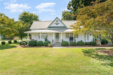 162 Turkey Foot Rd, Harmony, NC 28634 photo 8
