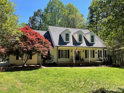 10017 Cravenridge Ct, Davidson, NC 28036