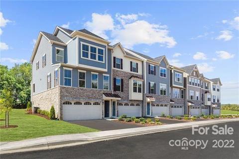 2031 Dornoch Rd #1024 B, Tega Cay, SC 29708