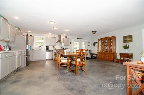 3267 Park Rd, Ridgeway, SC 29130 photo 8