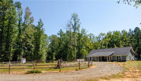 3267 Park Rd, Ridgeway, SC 29130 photo 1