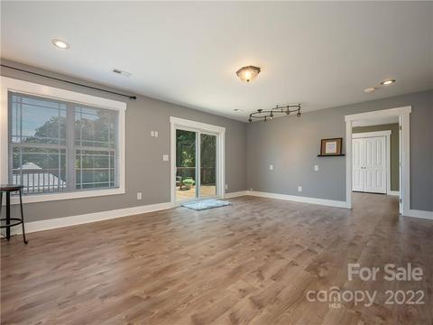 270 Tryon View Dr, Flat Rock, NC 28731 photo 20